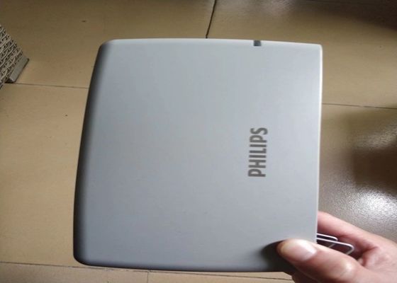 PHLIP M8023A Bagian Peralatan Medis Adaptor Daya 100V 240V 50HZ 60HZ