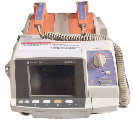 NIHON KOHDEN Defibrillator Layanan Dan Perbaikan TEC-7621C Dengan Baterai Handle