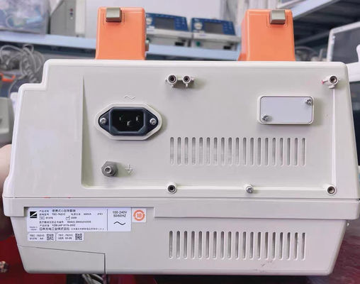 NIHON KOHDEN Defibrillator Layanan Dan Perbaikan TEC-7621C Dengan Baterai Handle